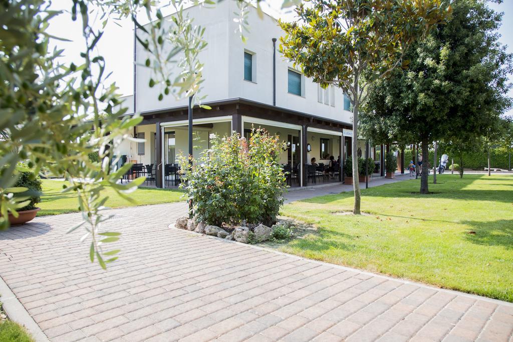 Residence Borgomare Albenga Kültér fotó