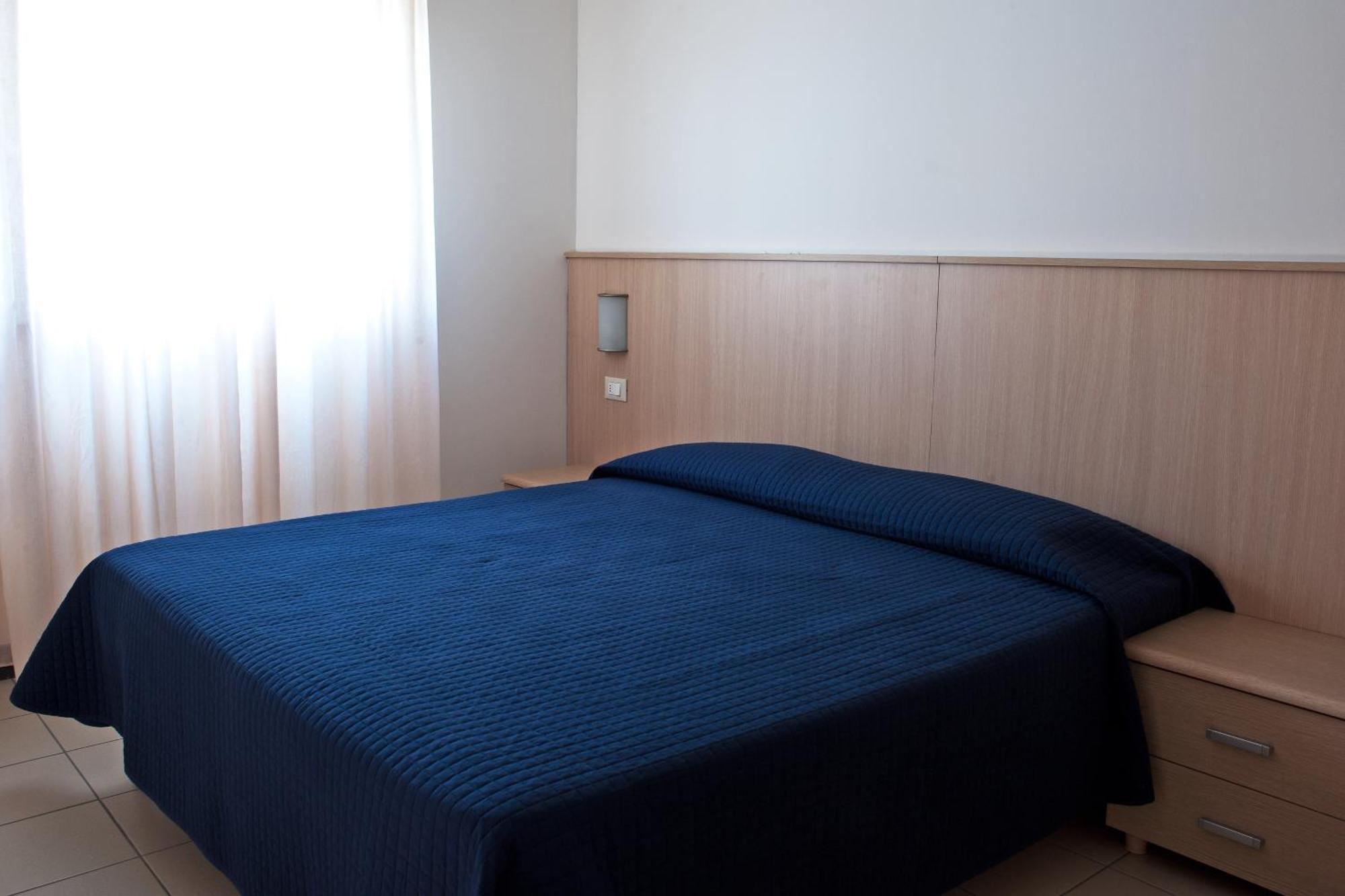 Residence Borgomare Albenga Kültér fotó