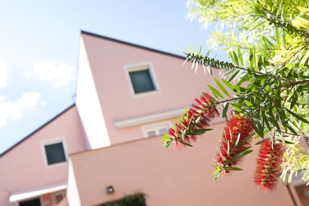 Residence Borgomare Albenga Kültér fotó